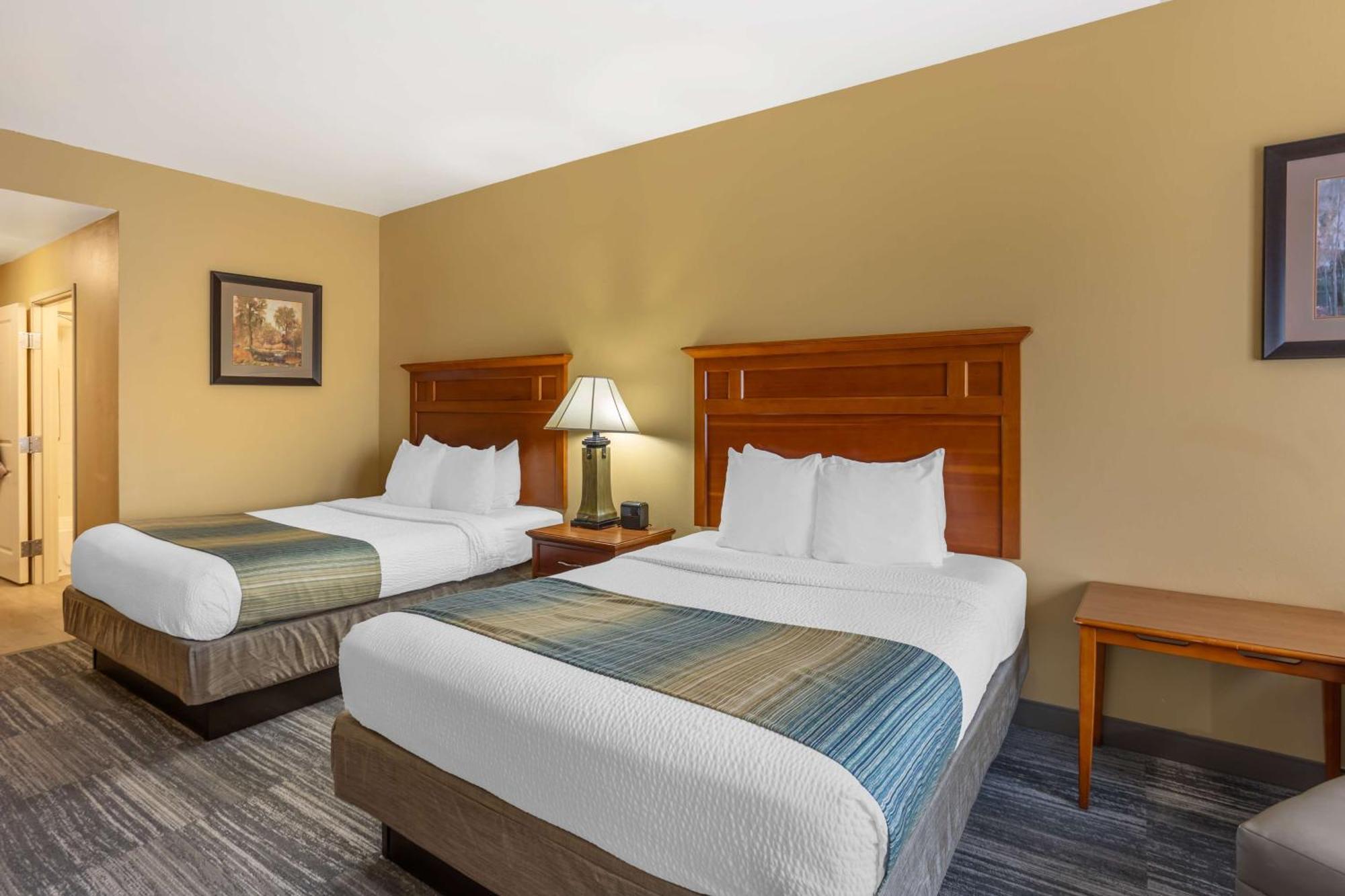 Best Western Plus University Park Inn & Suites Стейт Колледж Экстерьер фото