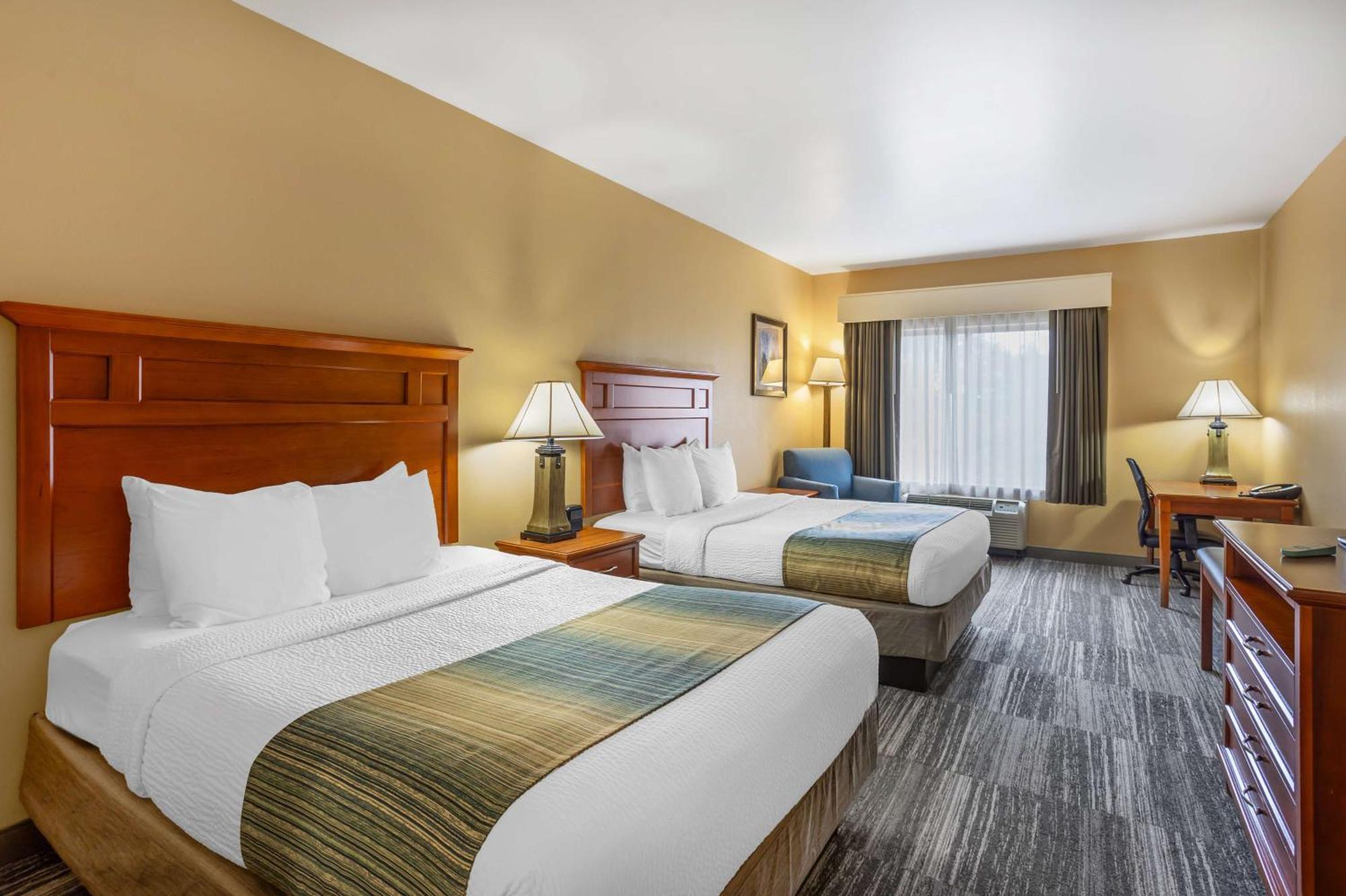 Best Western Plus University Park Inn & Suites Стейт Колледж Экстерьер фото