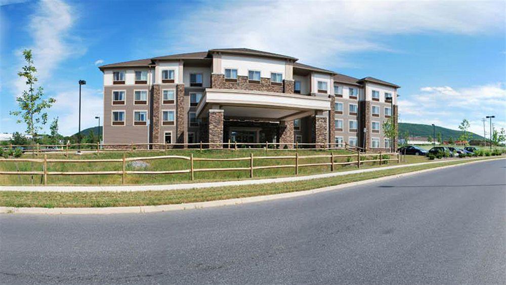 Best Western Plus University Park Inn & Suites Стейт Колледж Экстерьер фото
