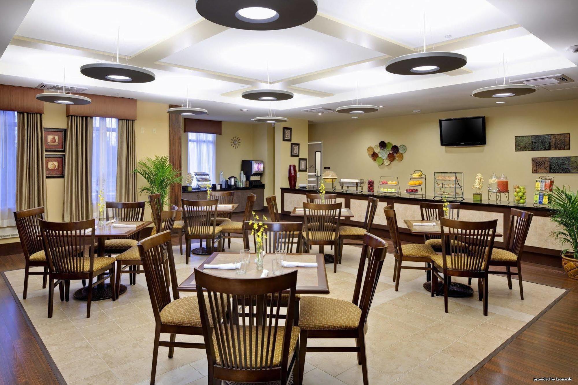 Best Western Plus University Park Inn & Suites Стейт Колледж Ресторан фото